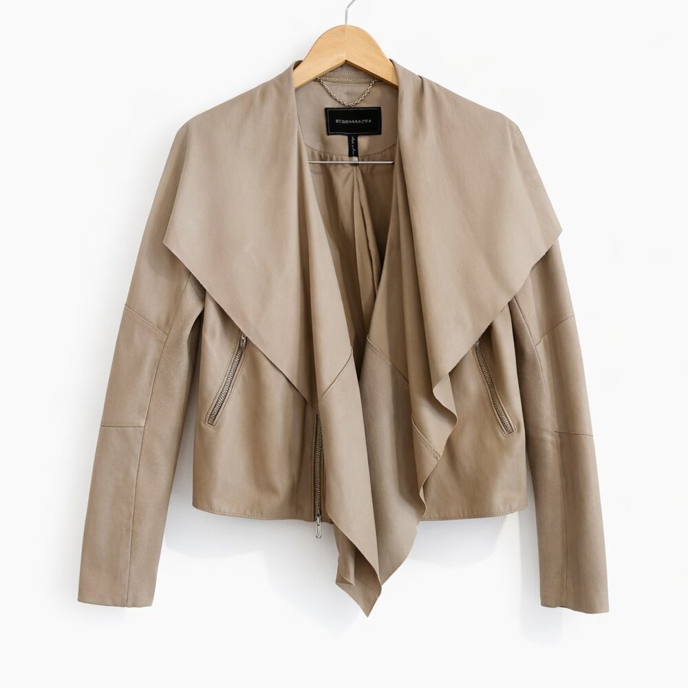 BCBGMAXAZRIA Faux Suede Jacket Size XS - Converts to two styles